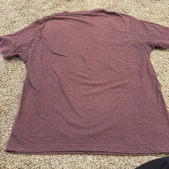 Urban Outfitters Standard Fit Tee - Picture 4 of 4